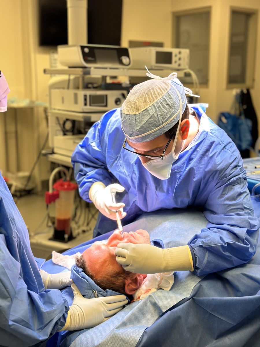 trasplante de grasa a la cara | relleno facial natural | Dr. Solomon Azouz en Dallas, TX