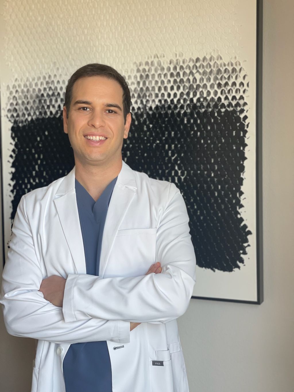 Dr. Salomón Azouz | Cirugía plástica en Dallas, TX