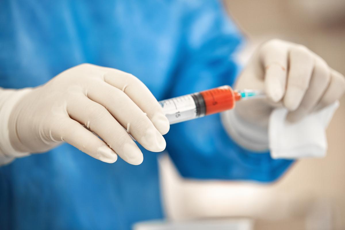 inyección de trasplante de grasa para fascitis plantar